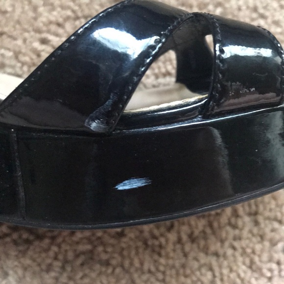 Prada patent leather wedges - Picture 8 of 8
